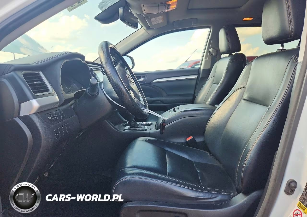 2017 Toyota Highlander Xle VIN:5TDJZRFH0HS510689 - 7