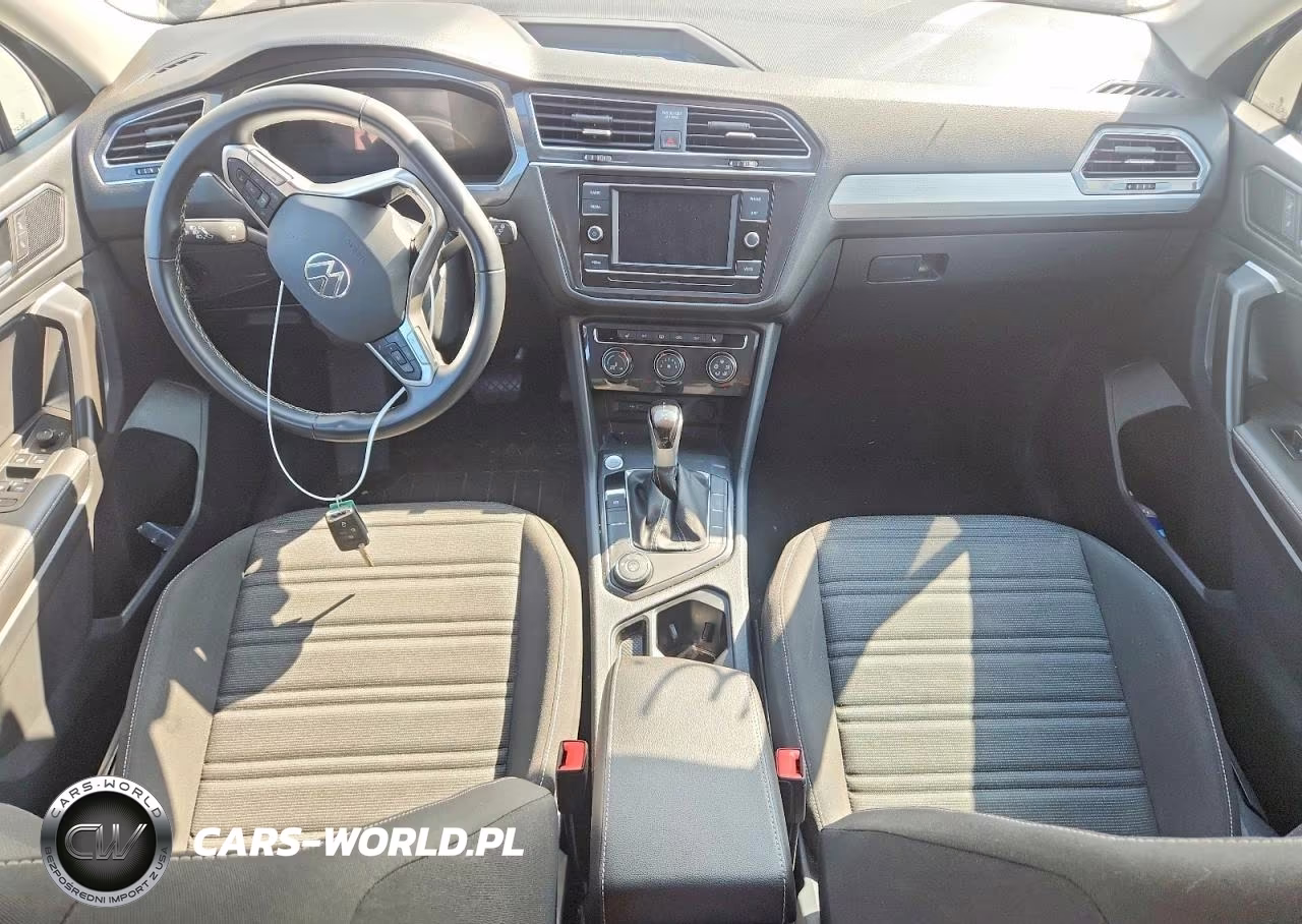2024 Volkswagen Tiguan S VIN:3VVFB7AX0RM028756 - 8
