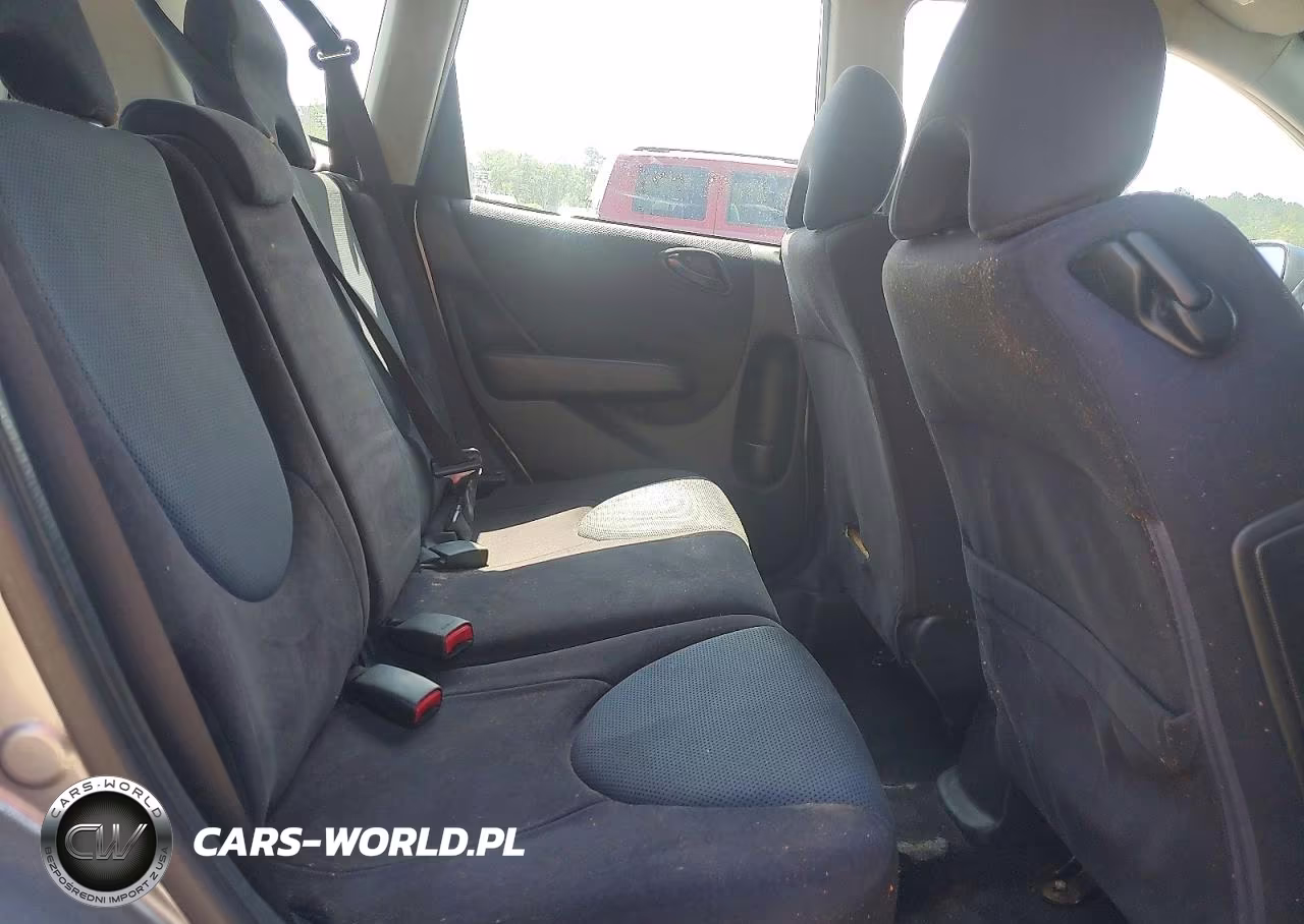 2008 Honda Fit Sport VIN:JHMGD38678S058618 - 10