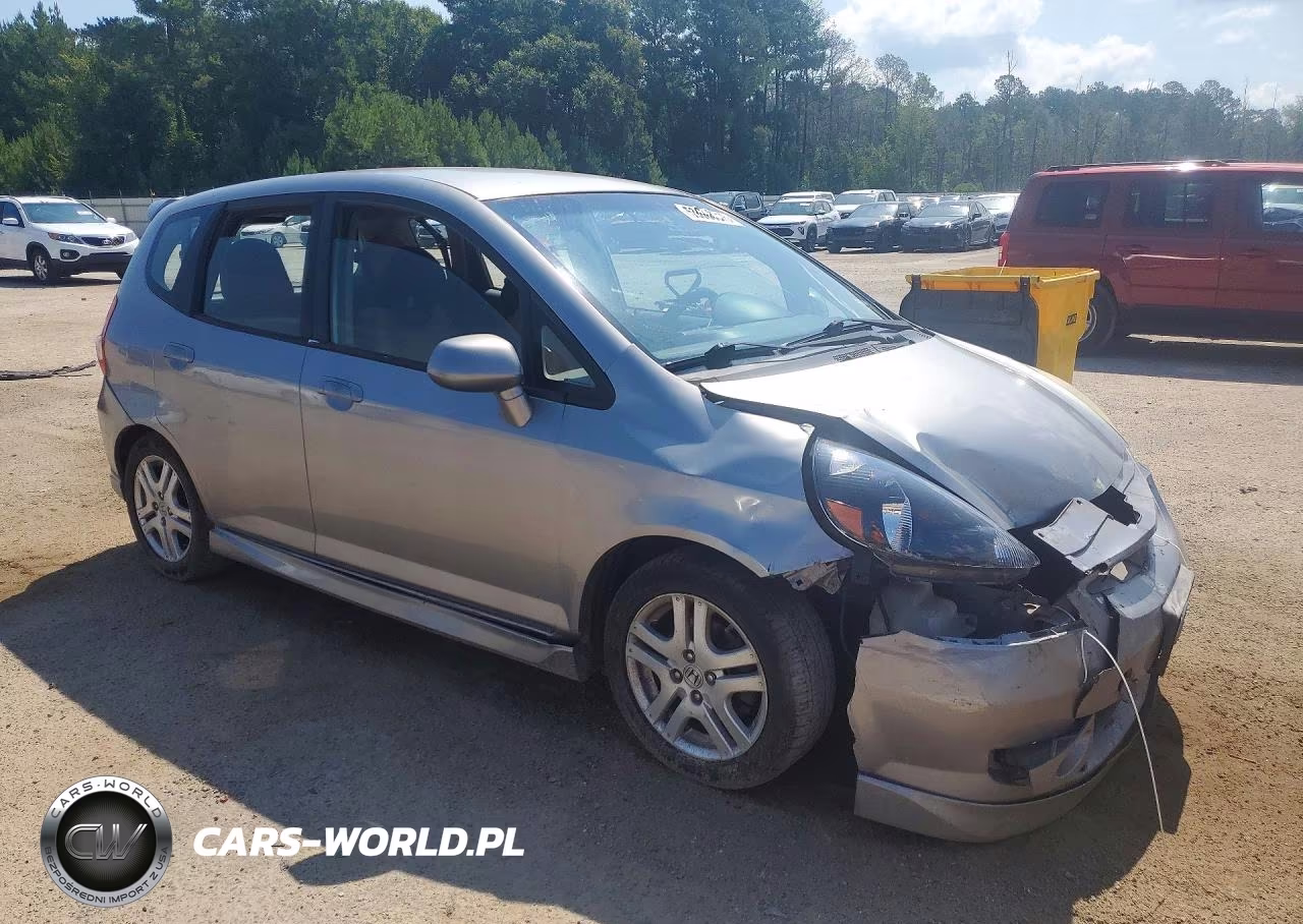 2008 Honda Fit Sport VIN:JHMGD38678S058618 - 4