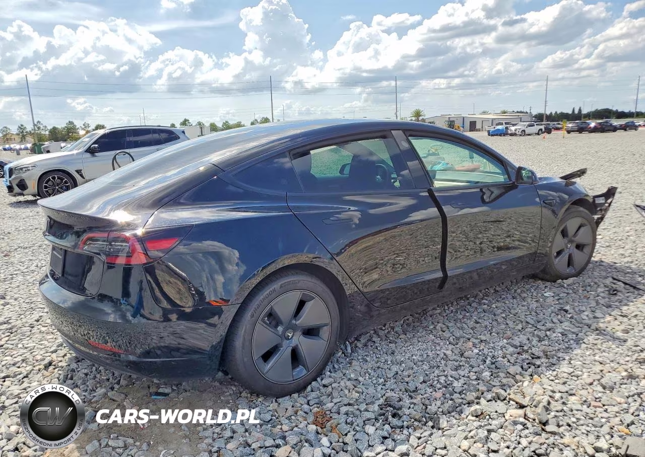 2023 Tesla Model 3 VIN:5YJ3E1EA5PF645602 - 3