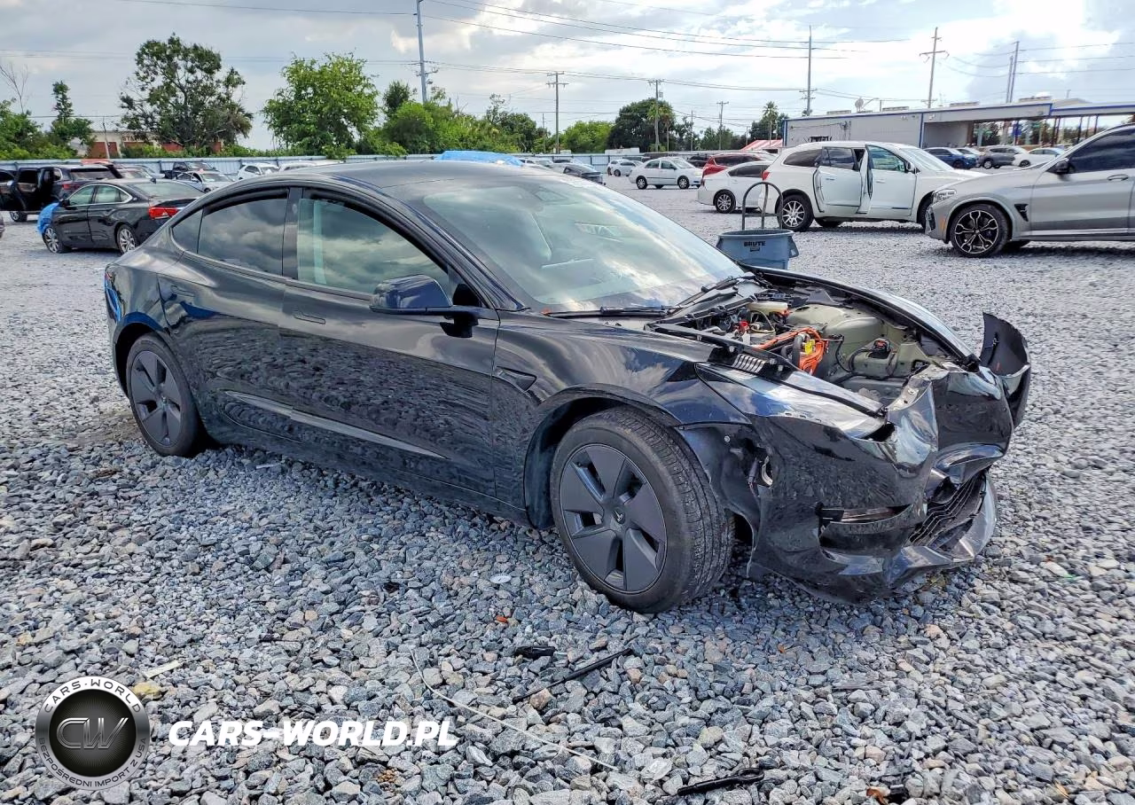 2023 Tesla Model 3 VIN:5YJ3E1EA5PF645602 - 4