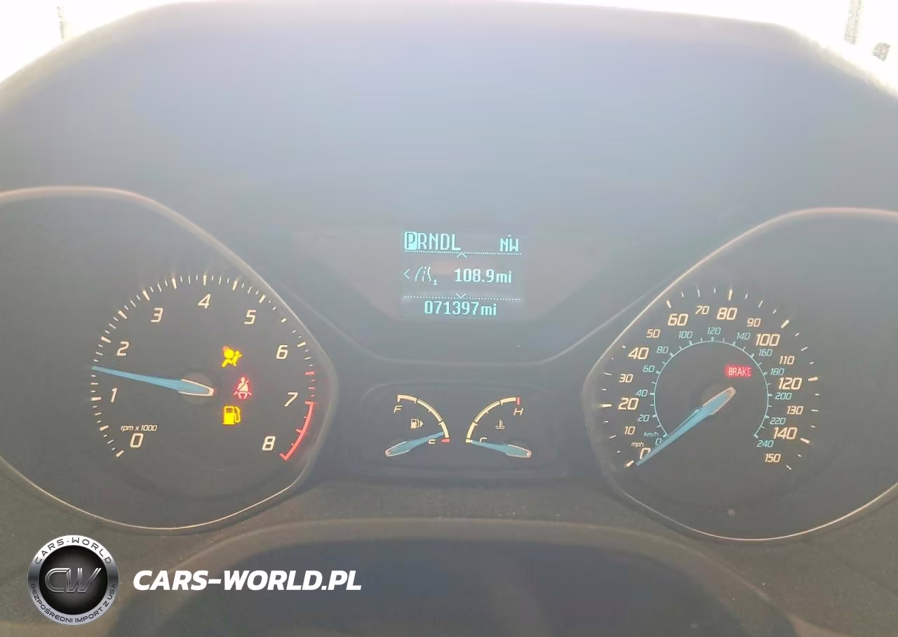 2012 Ford Focus Se VIN:1FAHP3F28CL432563 - 9
