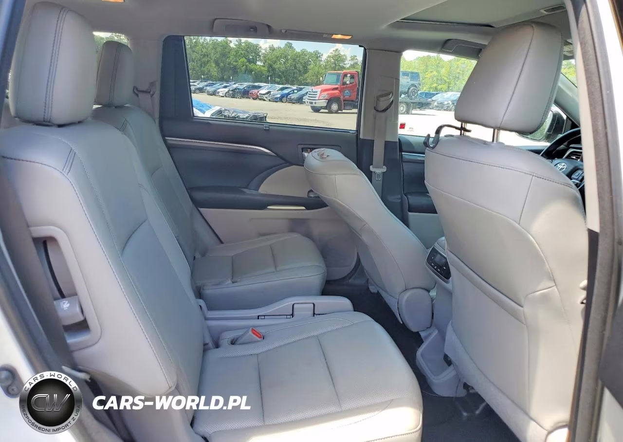 2018 Toyota Highlander Limited VIN:5TDYZRFH9JS273768 - 11