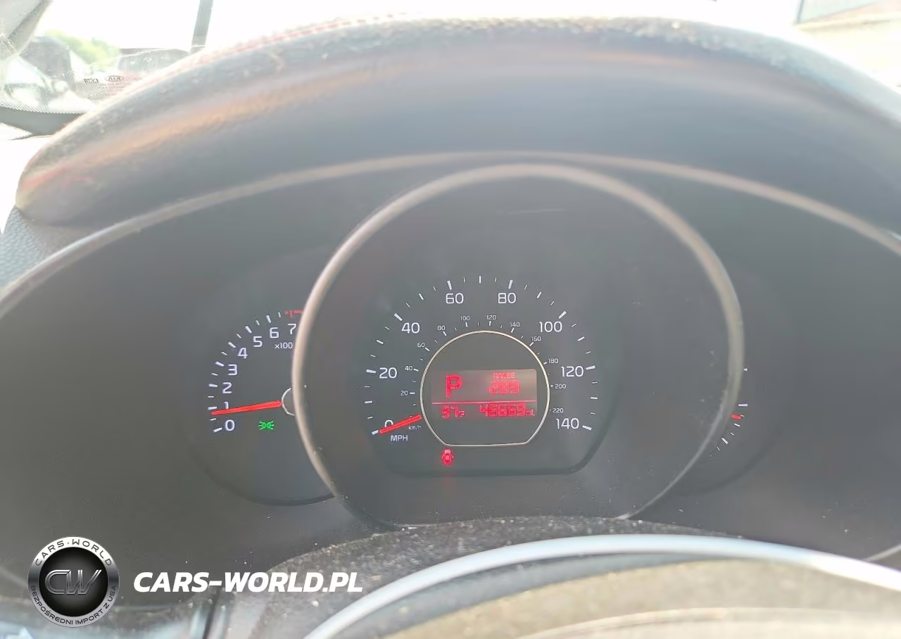 2014 Kia Soul + VIN:KNDJP3A51E7017464 - 9