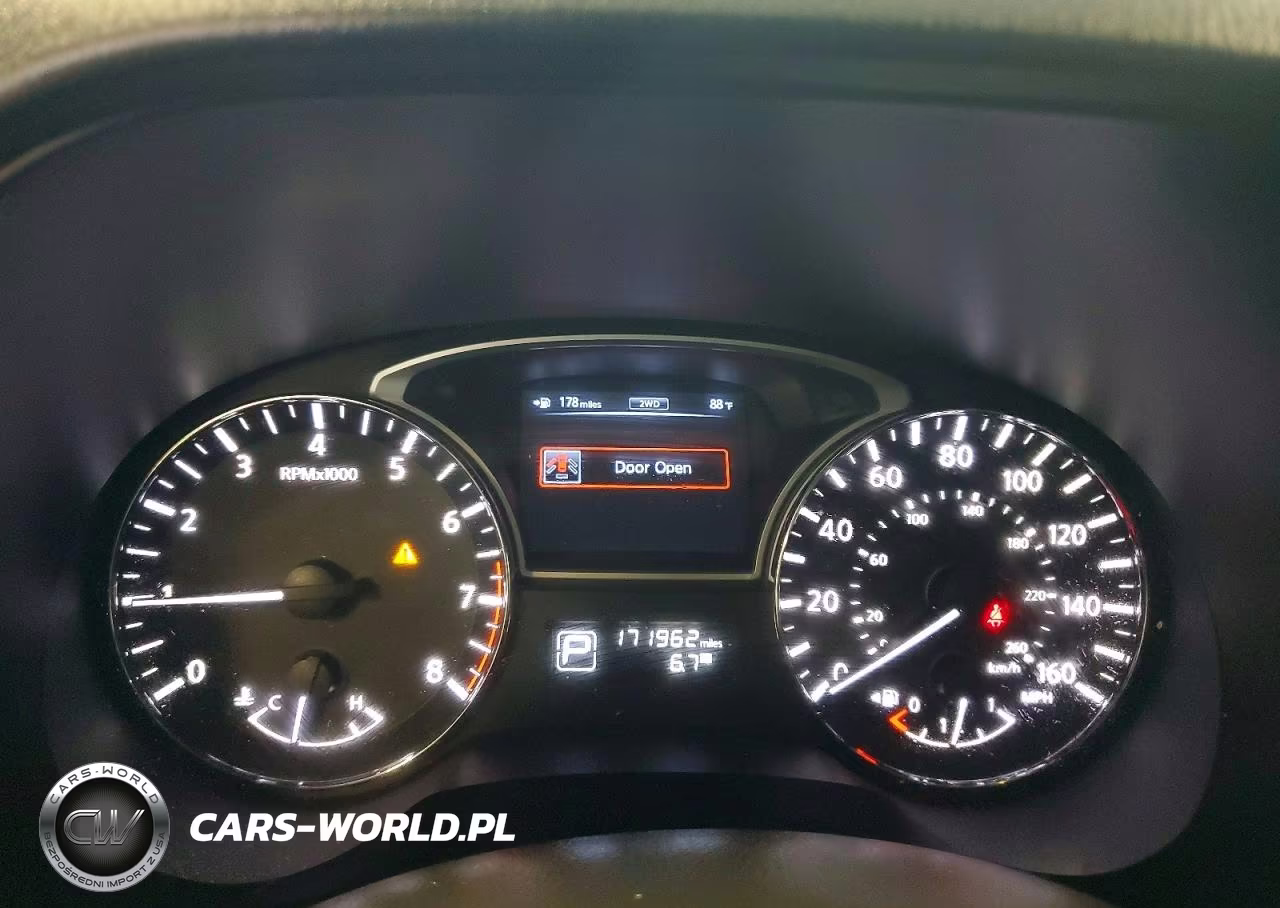 2013 Nissan Pathfinder S VIN:5N1AR2MM8DC682550 - 9