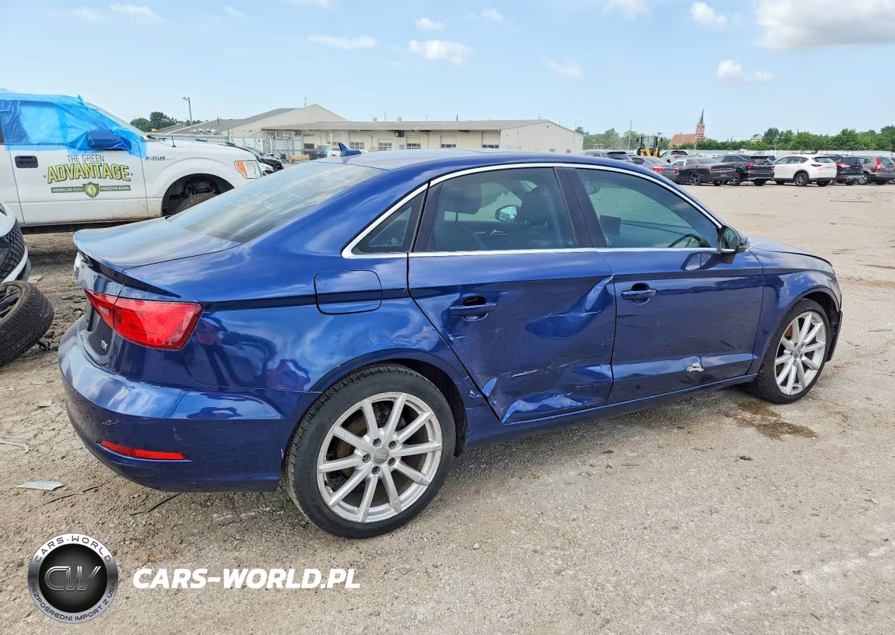 2014 Audi A3 Premium Plus VIN:WAUCJGFFXF1038673 - 3