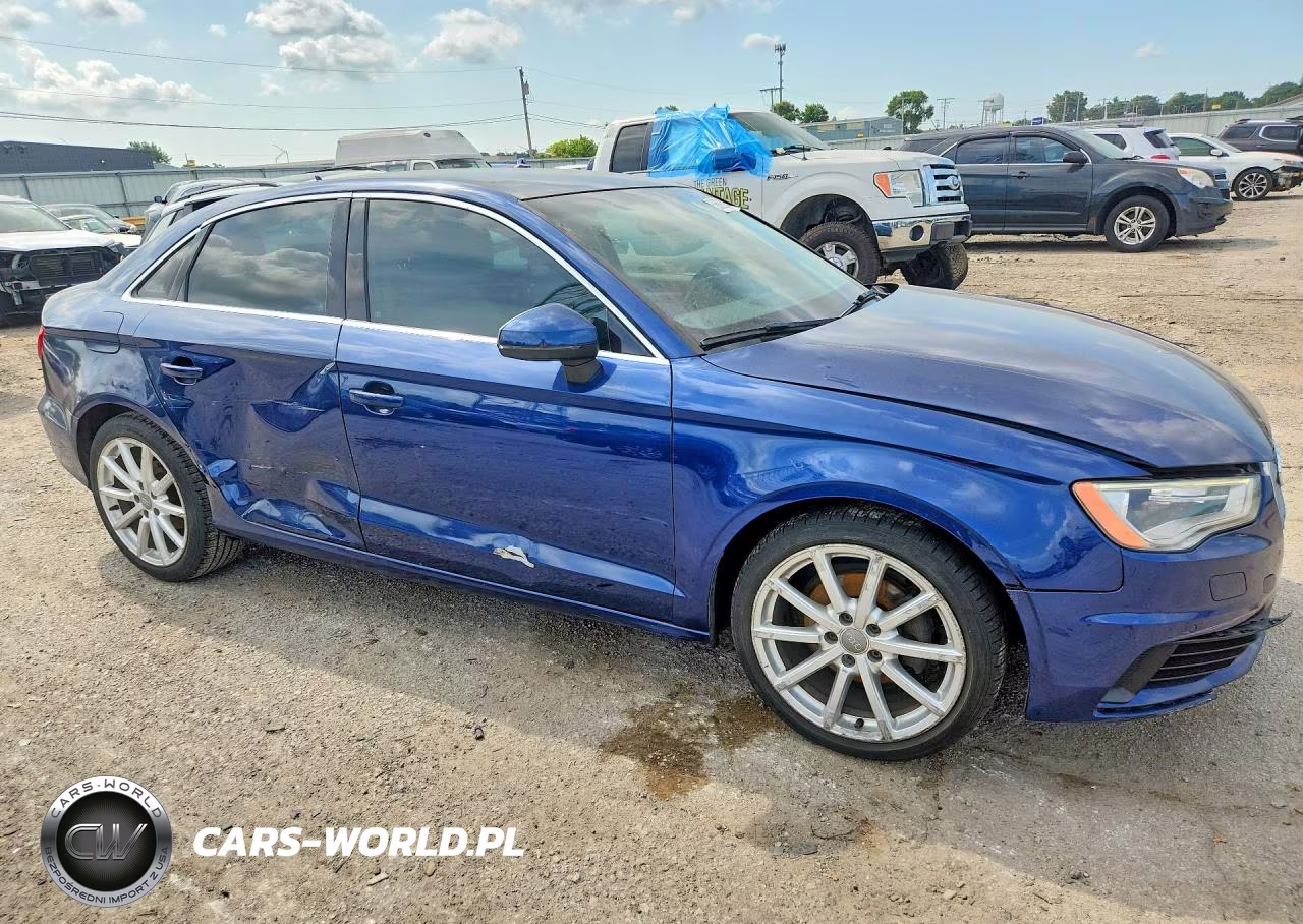 2014 Audi A3 Premium Plus VIN:WAUCJGFFXF1038673 - 4