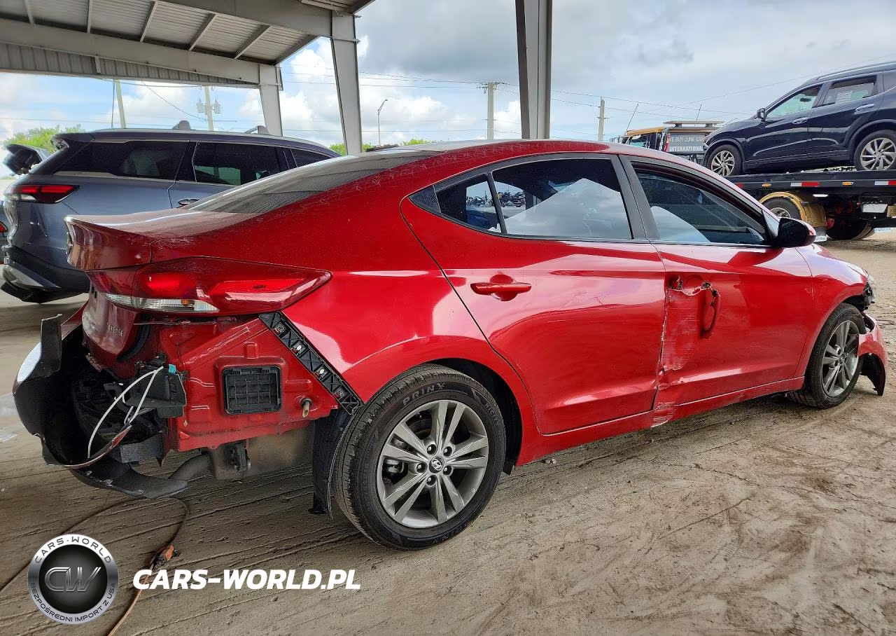 2018 Hyundai Elantra Value Edition VIN:5NPD84LF5JH335728 - 3