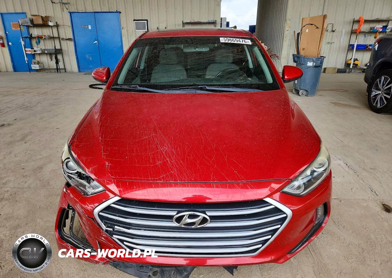 2018 Hyundai Elantra Value Edition VIN:5NPD84LF5JH335728 - 5