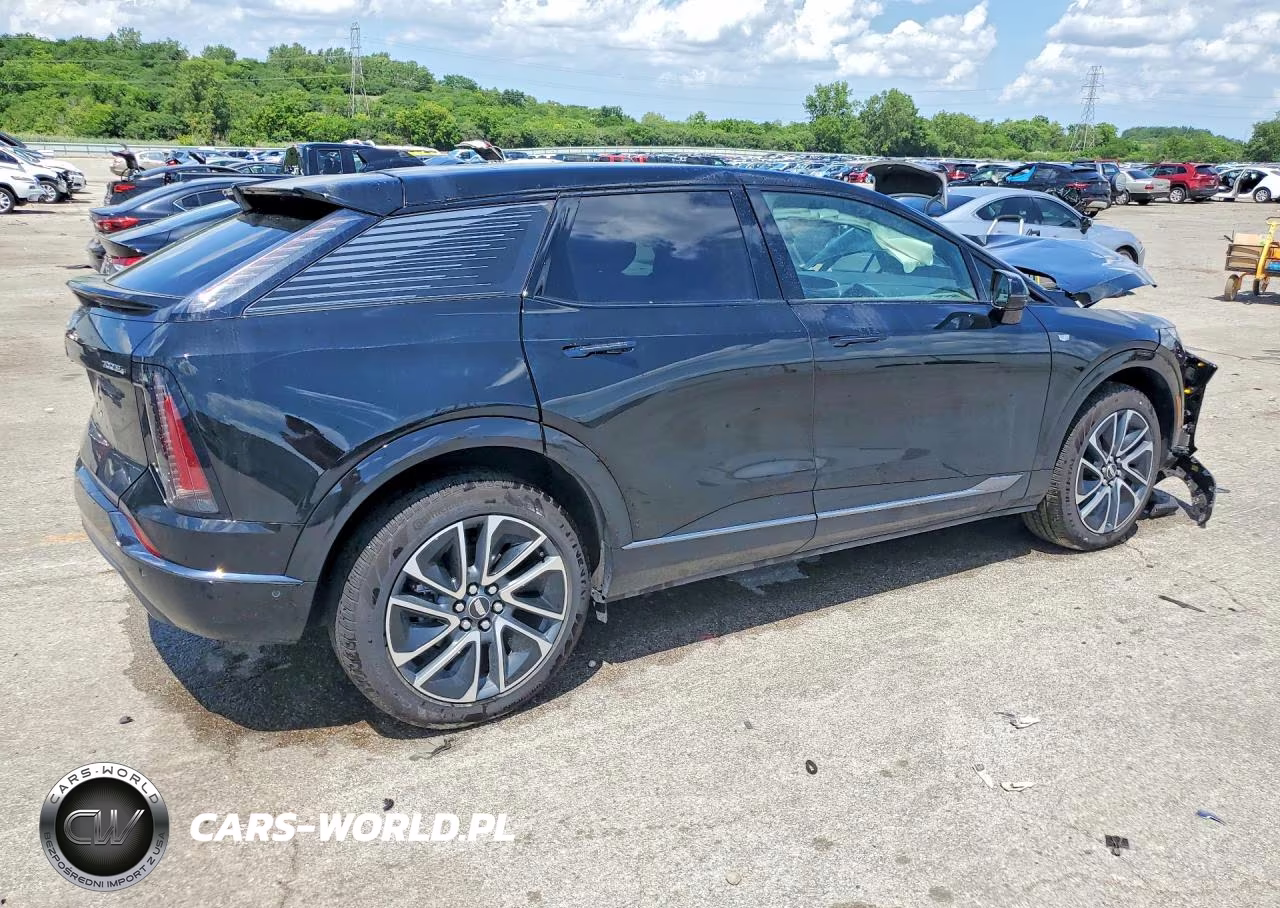2026 Cadillac Optiq Sport VIN:3GYK3EM45TS134794 - 3