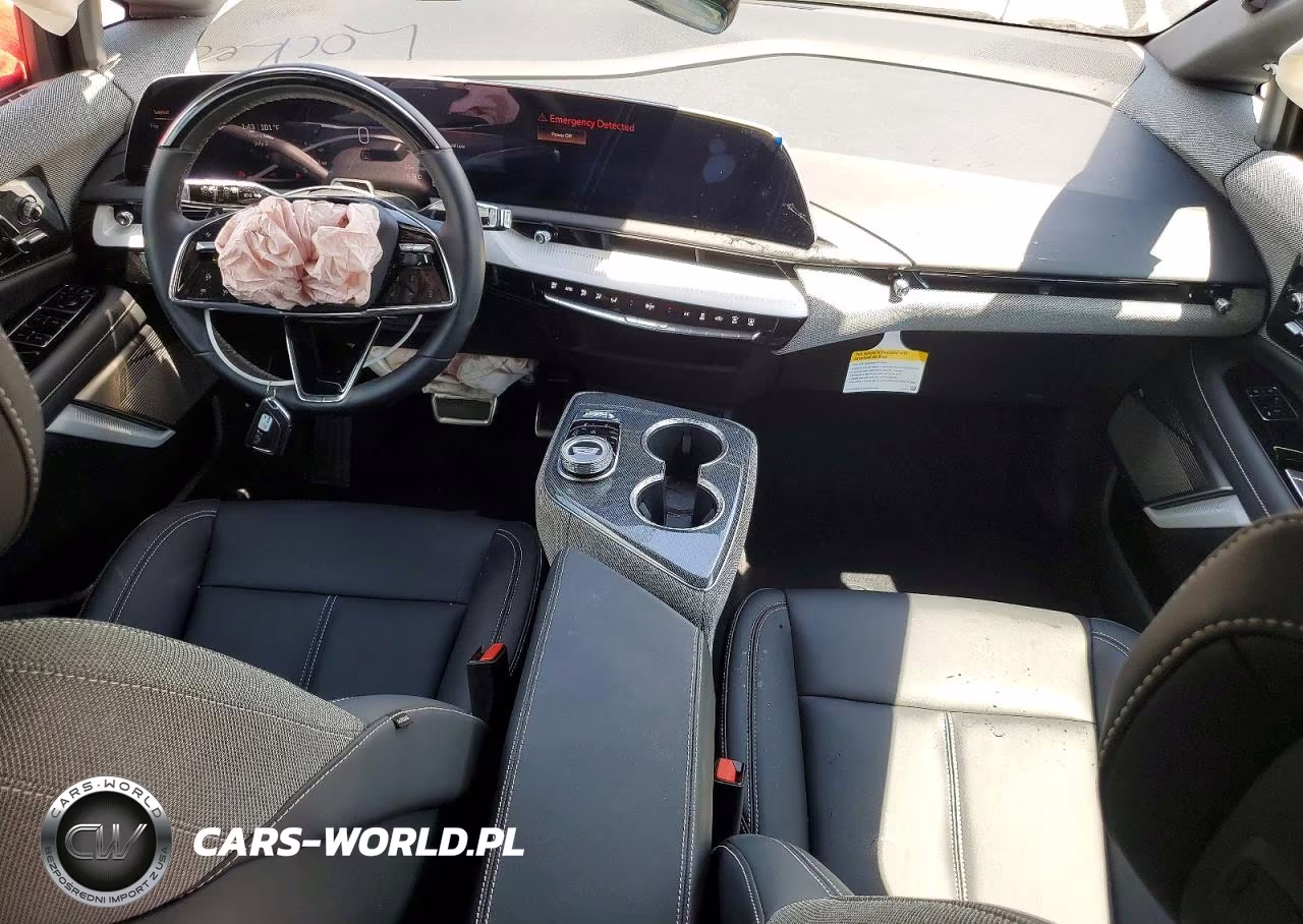 2026 Cadillac Optiq Sport VIN:3GYK3EM45TS134794 - 8