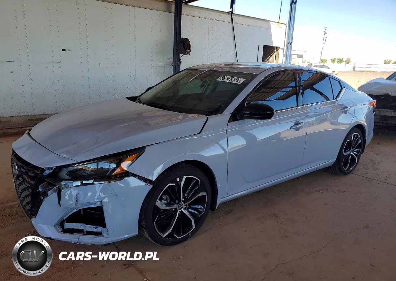 2024 Nissan Altima Sr – zdjęcie 1 z 12