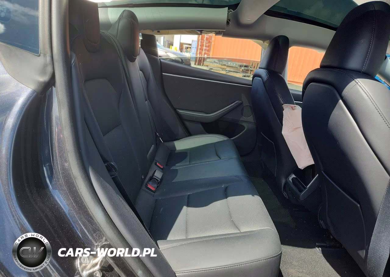 2024 Tesla Model 3 VIN:5YJ3E1EA4RF740963 - 10
