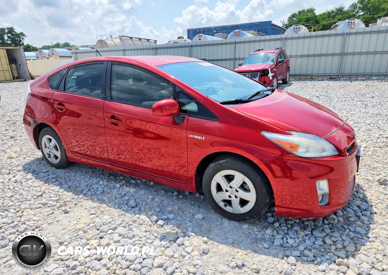 2011 Toyota Prius Three VIN:JTDKN3DU2B1456779 - 4