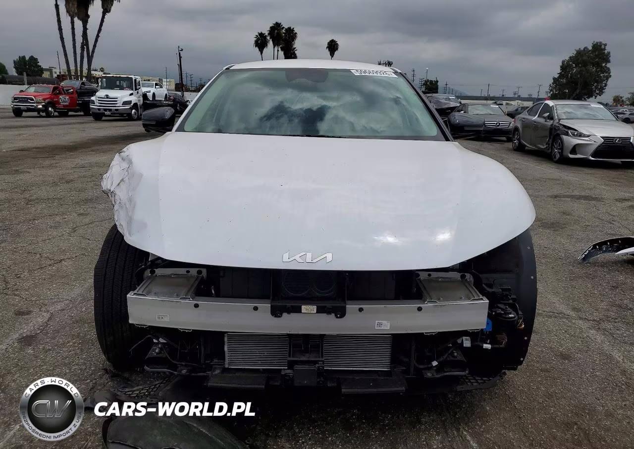 2025 Kia Ev6 Light Long Range VIN:5XYC34JAXSG002872 - 5