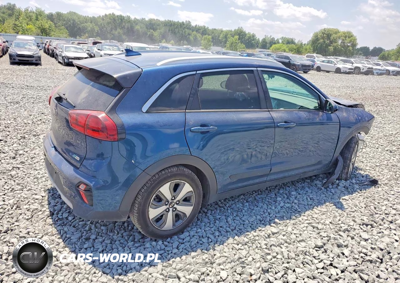 2020 Kia Niro Lx VIN:KNDCB3LC6L5451617 - 3