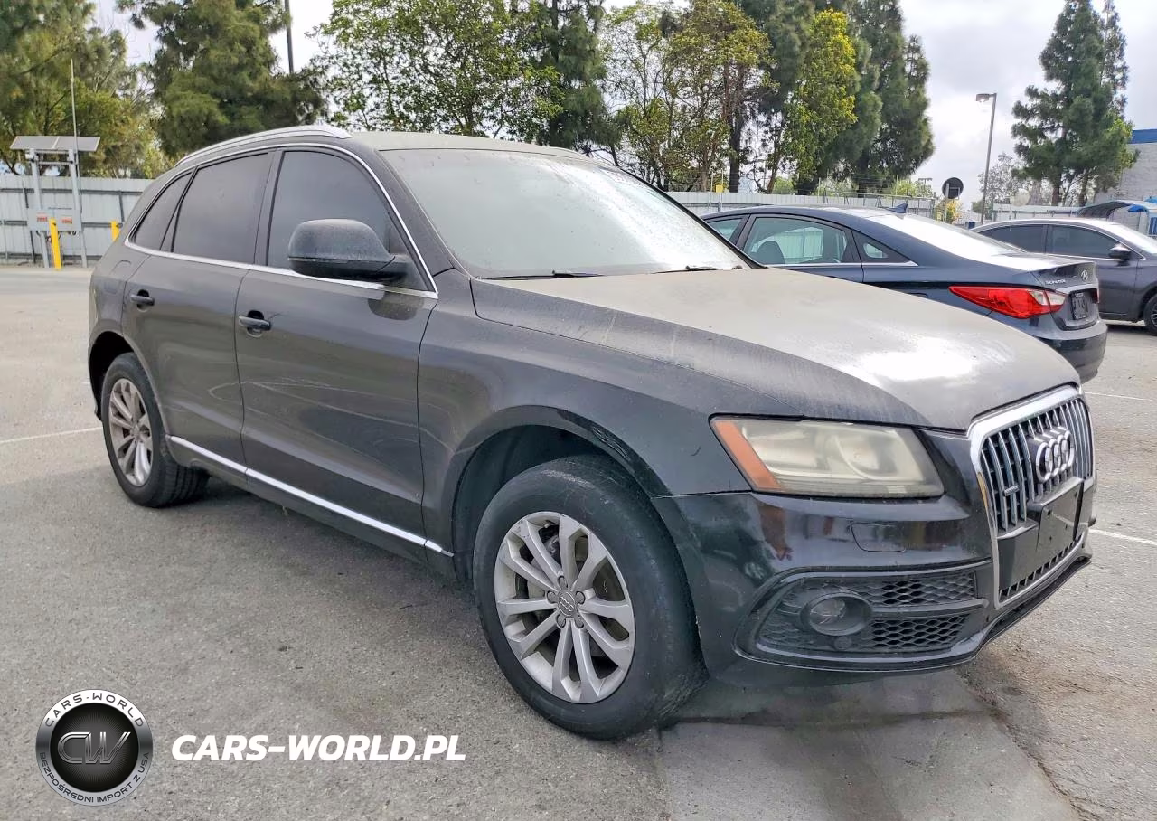 2014 Audi Q5 Premium VIN:WA1CFAFP7EA053201 - 4