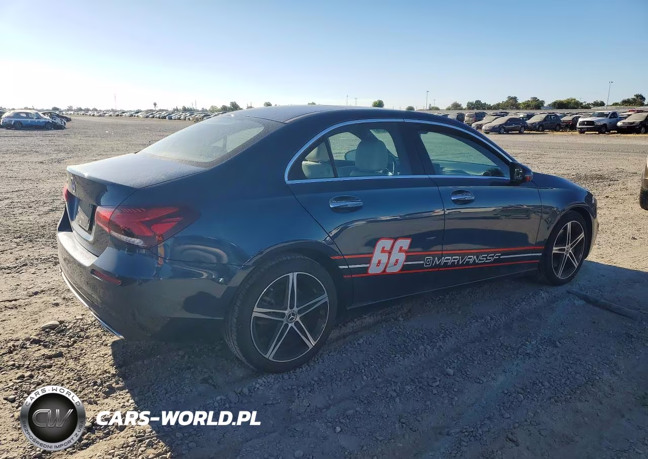 2022 Mercedes-Benz A 220 VIN:W1K3G4EB9NJ326154 - 3