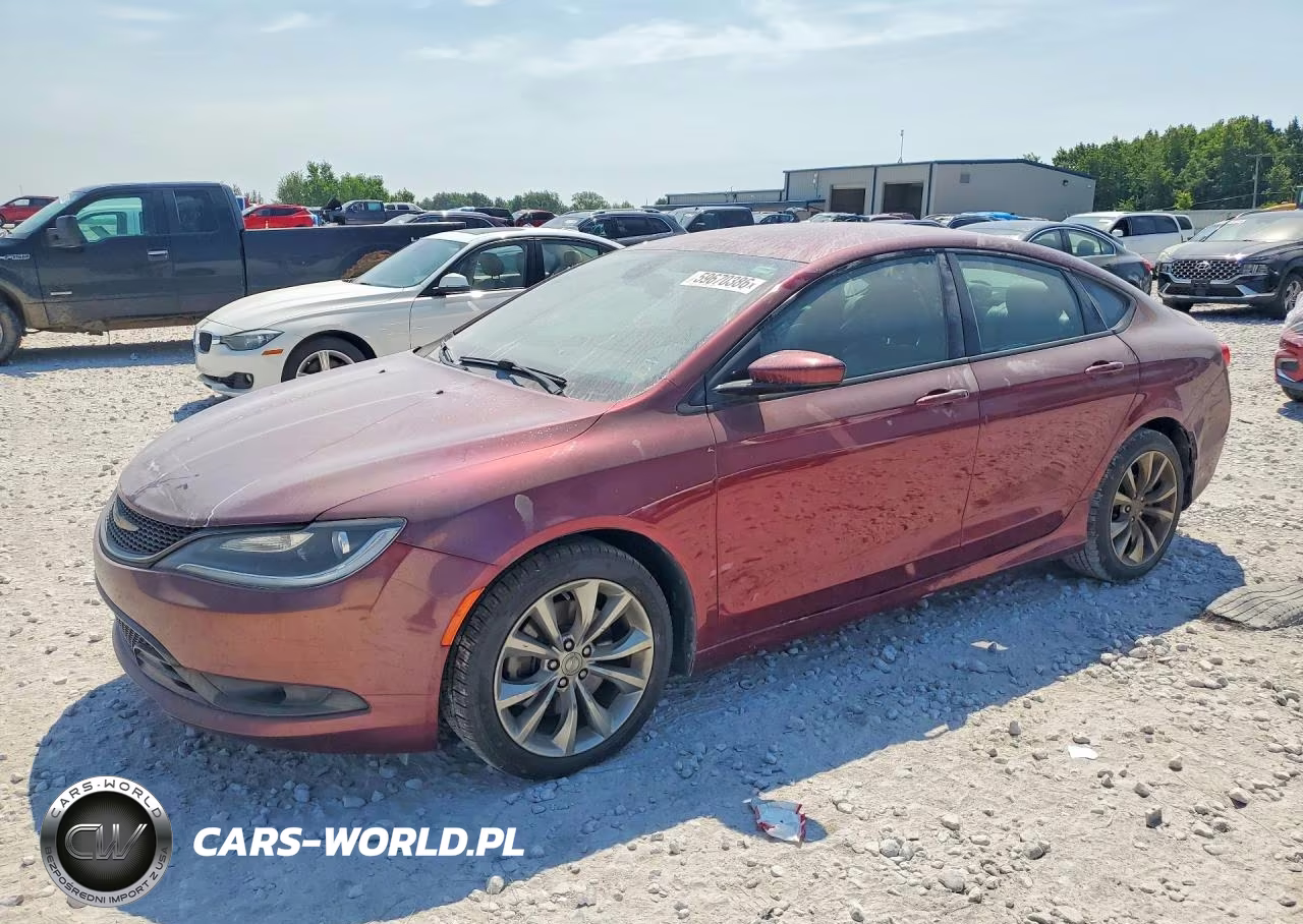 2015 Chrysler 200 S – zdjęcie 1 z 12
