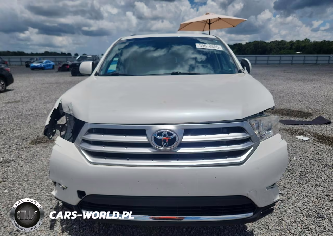 2013 Toyota Highlander Plus VIN:5TDZA3EHXDS037757 - 5