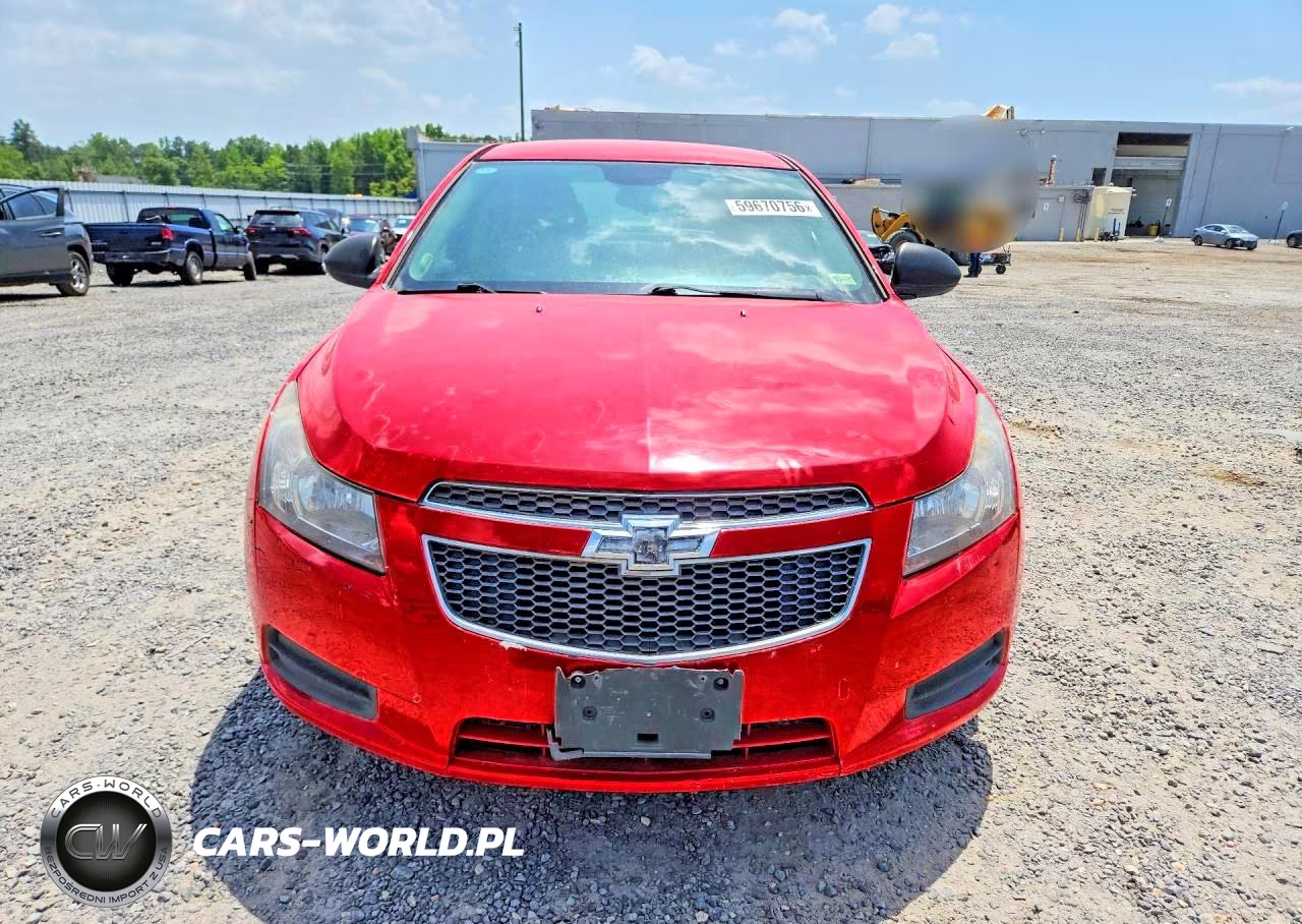 2014 Chevrolet Cruze Ls VIN:1G1PA5SH8E7275277 - 5