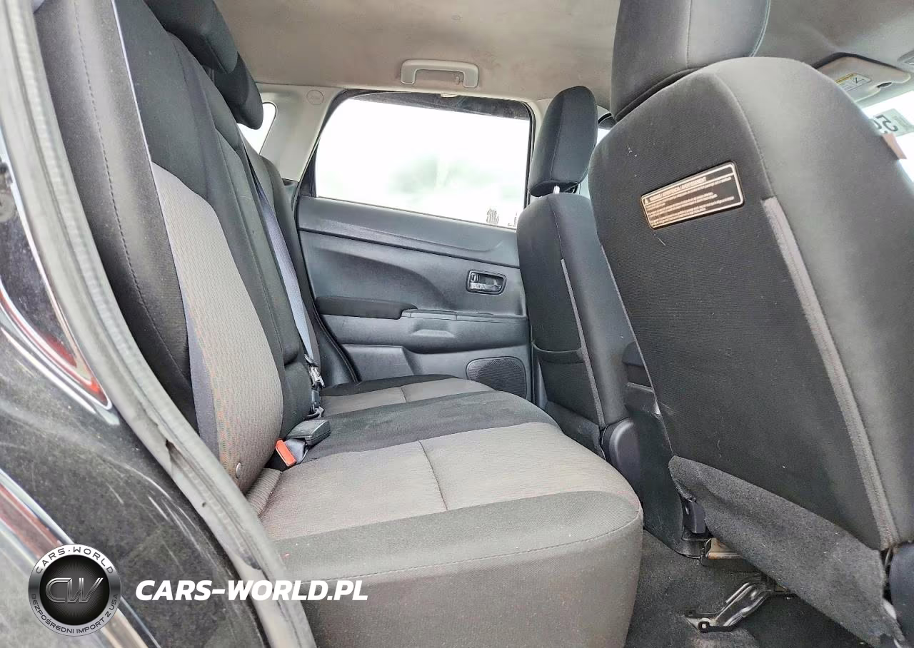 2018 Mitsubishi Outlander Sport Es VIN:JA4AP3AU2JU004185 - 11