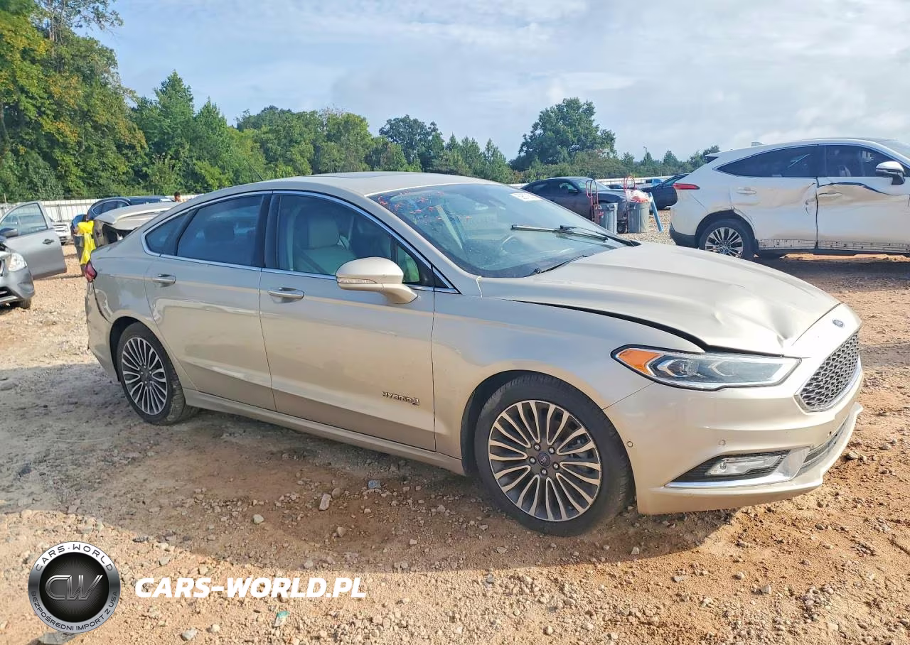 2017 Ford Fusion Titanium Hev VIN:3FA6P0RU3HR138029 - 4