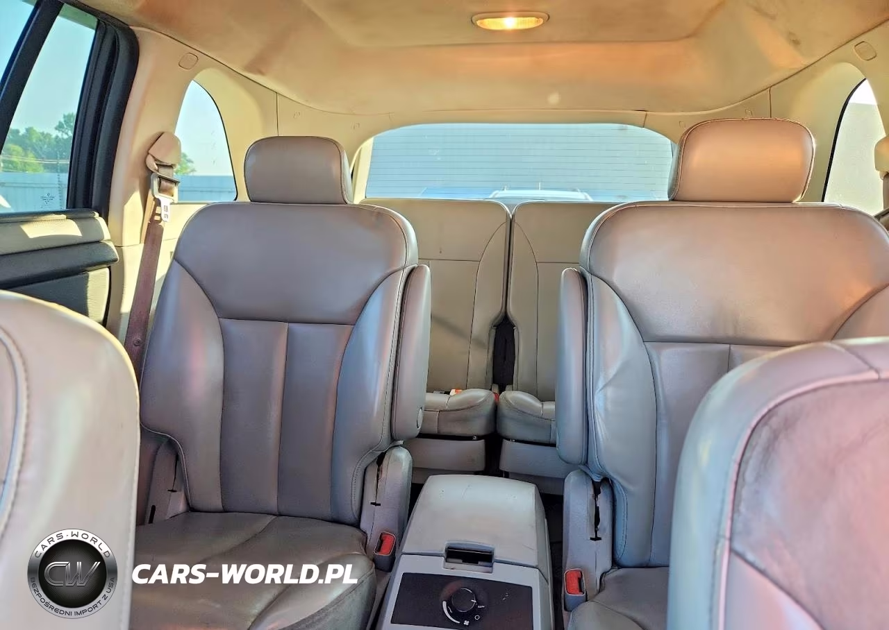 2007 Chrysler Pacifica Touring VIN:2A8GM68X57R255744 - 10