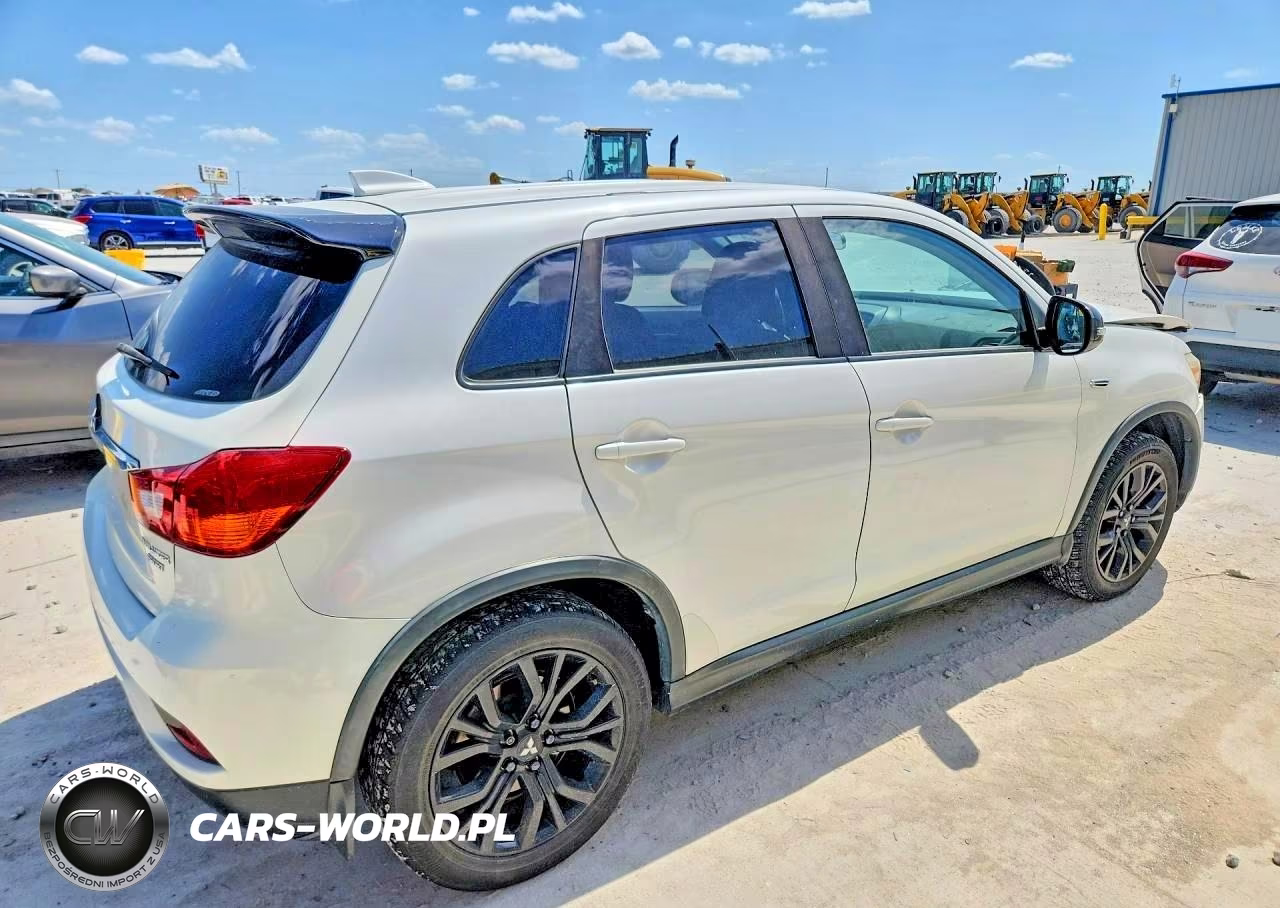 2018 Mitsubishi Outlander Sport Es-Se-Le VIN:JA4AR3AU0JU005152 - 3