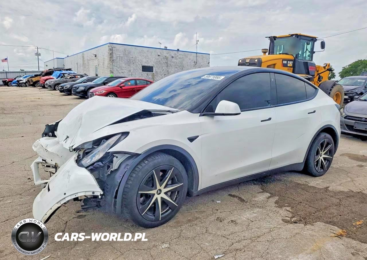 2021 Tesla Model Y – zdjęcie 1 z 12