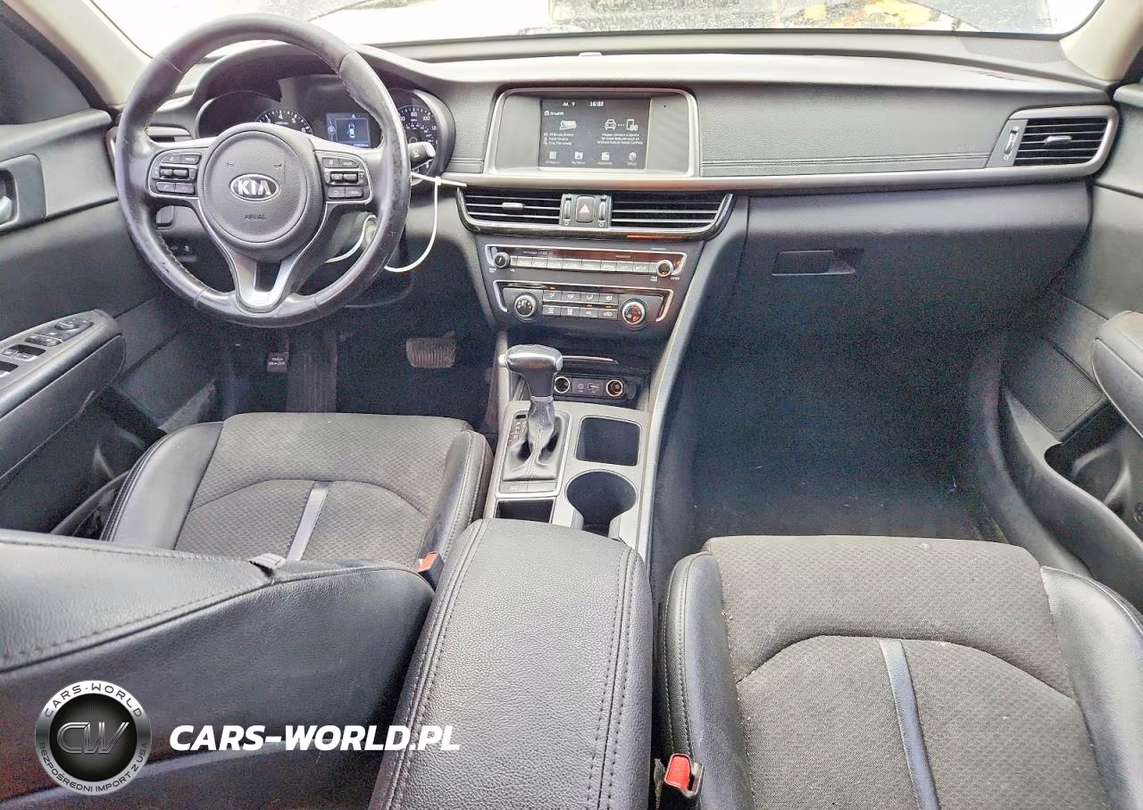 2018 Kia Optima S VIN:5XXGT4L35JG230863 - 8