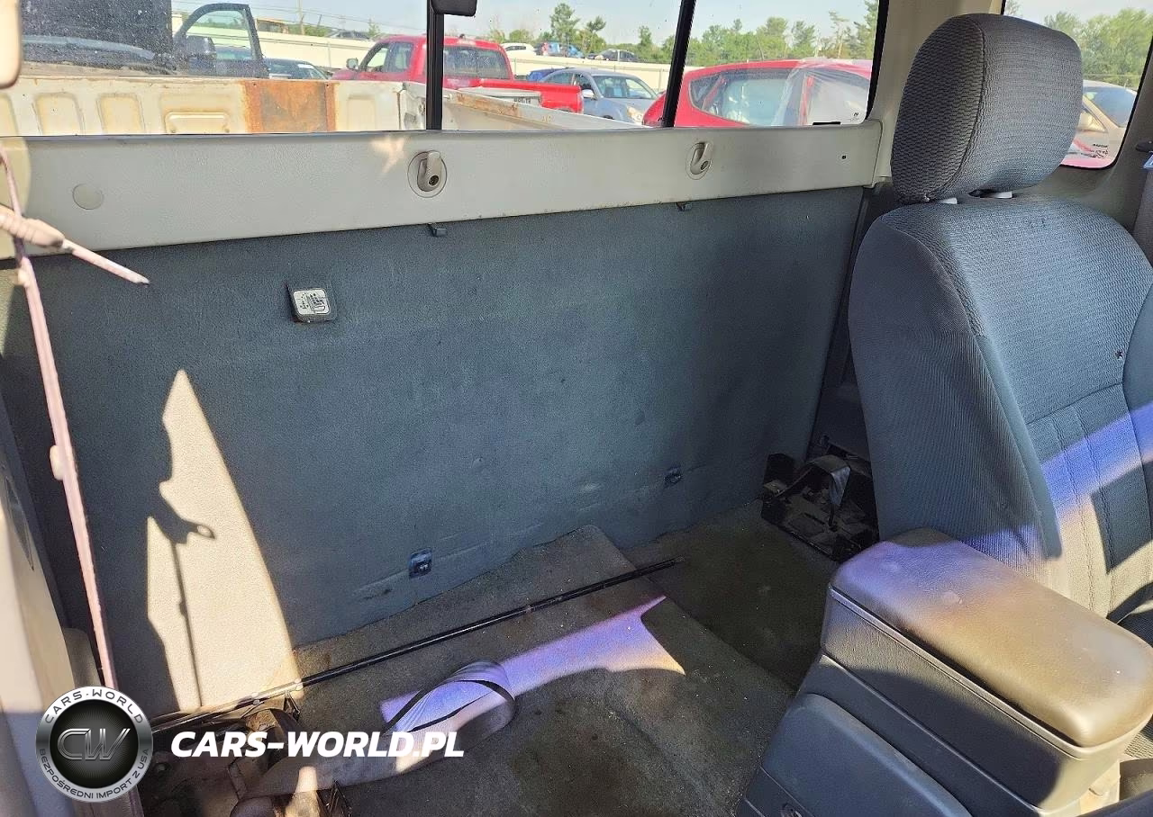 2002 Nissan Frontier Xe-V6 VIN:1N6ED26Y42C317670 - 10