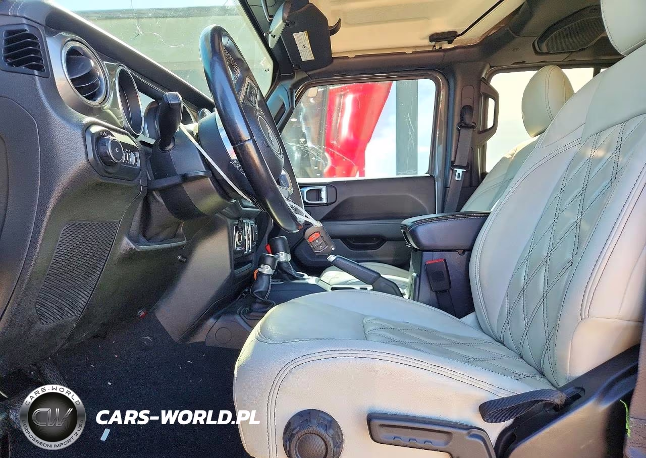 2019 Jeep Wrangler Unlimited Sahara VIN:1C4HJXEN2KW594555 - 7