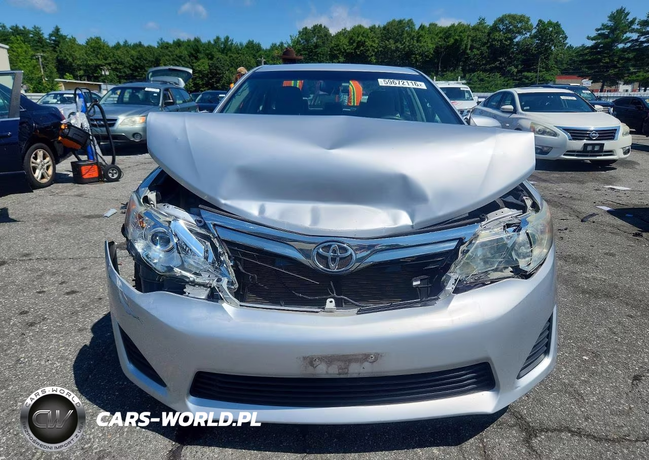 2014 Toyota Camry Le VIN:4T4BF1FK3ER364159 - 5