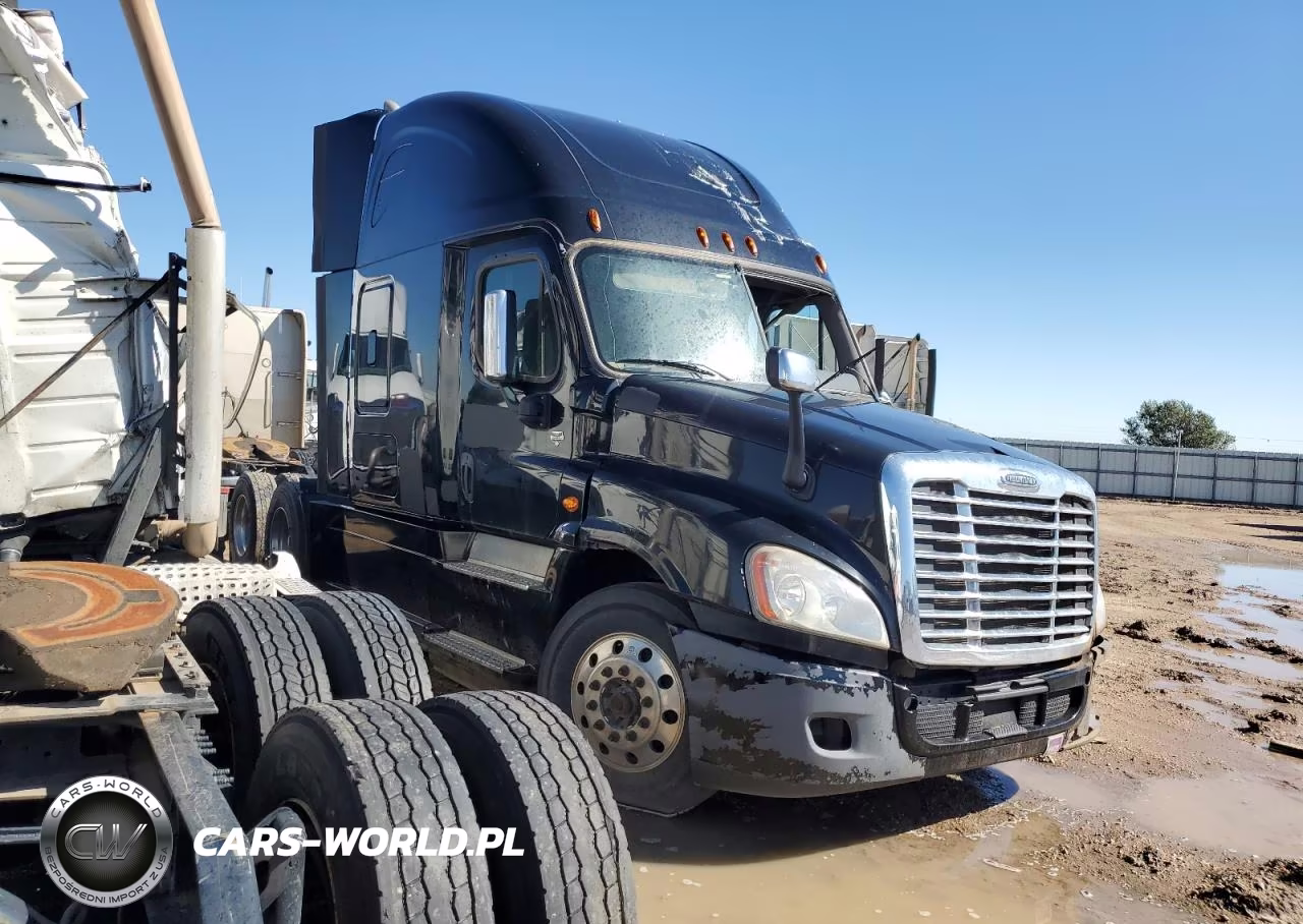 2018 Freightliner Cascadia 125 Semi Truck – zdjęcie 1 z 10