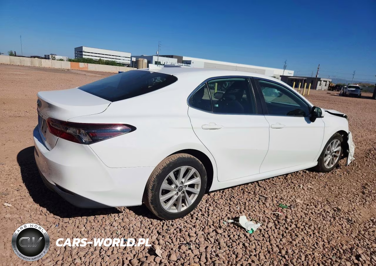 2022 Toyota Camry Le VIN:4T1C11AK6NU031247 - 3