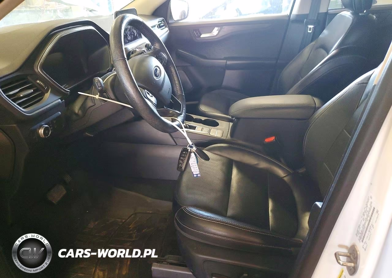 2020 Ford Escape Titanium VIN:1FMCU9J94LUC37747 - 7