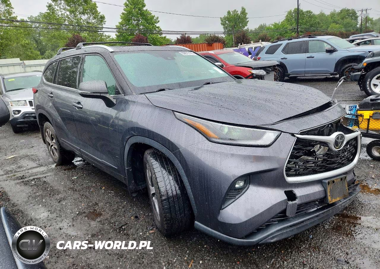 2021 Toyota Highlander Xle VIN:5TDGZRBH2MS064622 - 4