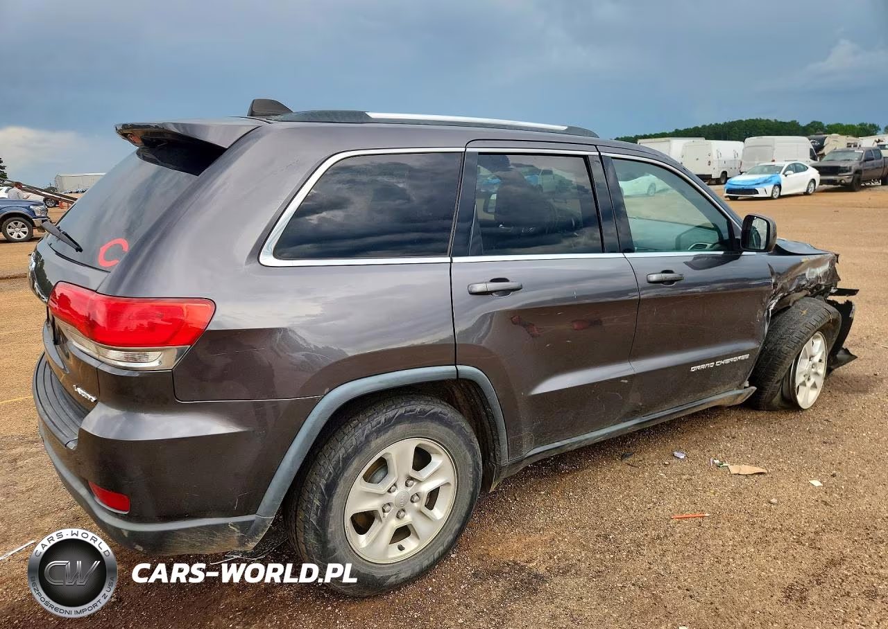 2014 Jeep Grand Cherokee Laredo VIN:1C4RJEAG4EC136456 - 3