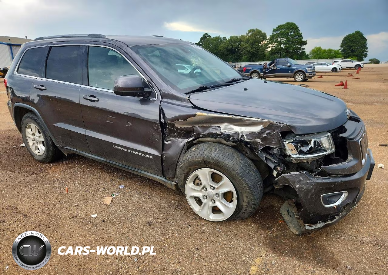 2014 Jeep Grand Cherokee Laredo VIN:1C4RJEAG4EC136456 - 4