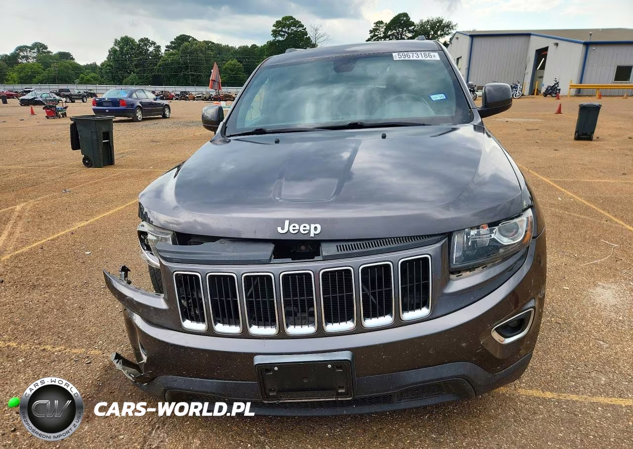 2014 Jeep Grand Cherokee Laredo VIN:1C4RJEAG4EC136456 - 5
