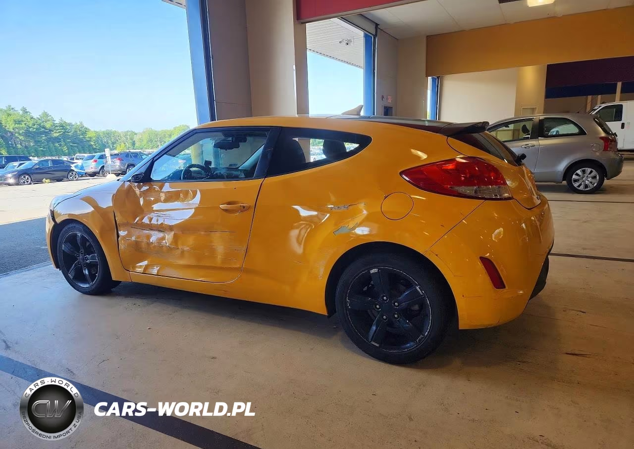 2012 Hyundai Veloster Base VIN:KMHTC6AD5CU071387 - 2