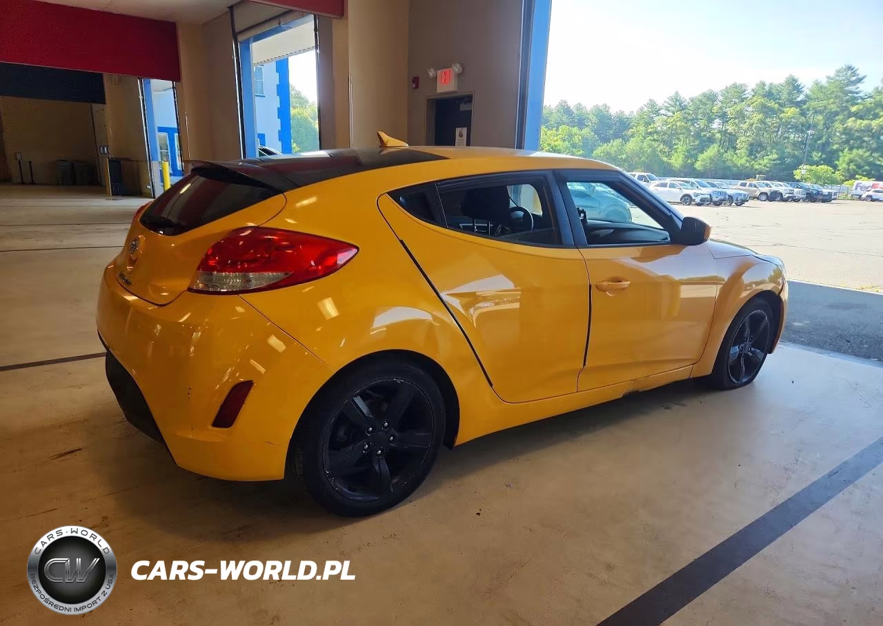 2012 Hyundai Veloster Base VIN:KMHTC6AD5CU071387 - 3