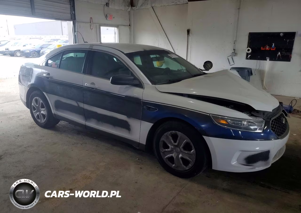 2018 Ford Taurus Police Interceptor VIN:1FAHP2MK1JG114741 - 4