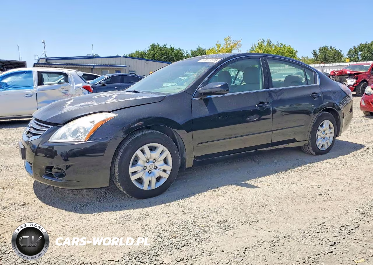 2010 Nissan Altima 2.5 – zdjęcie 1 z 12