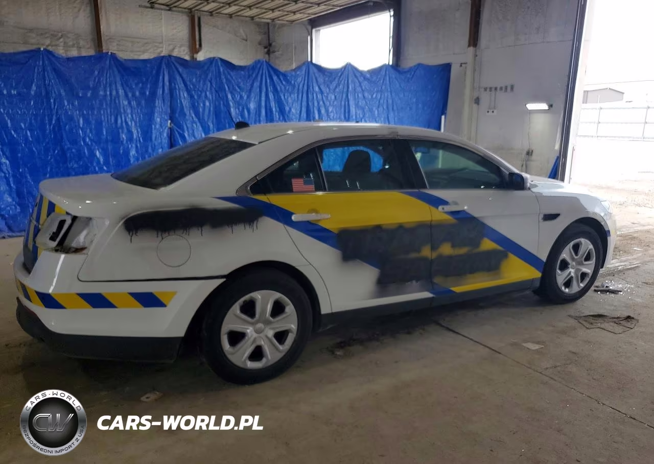 2019 Ford Taurus Police Interceptor VIN:1FAHP2MK6KG101825 - 3