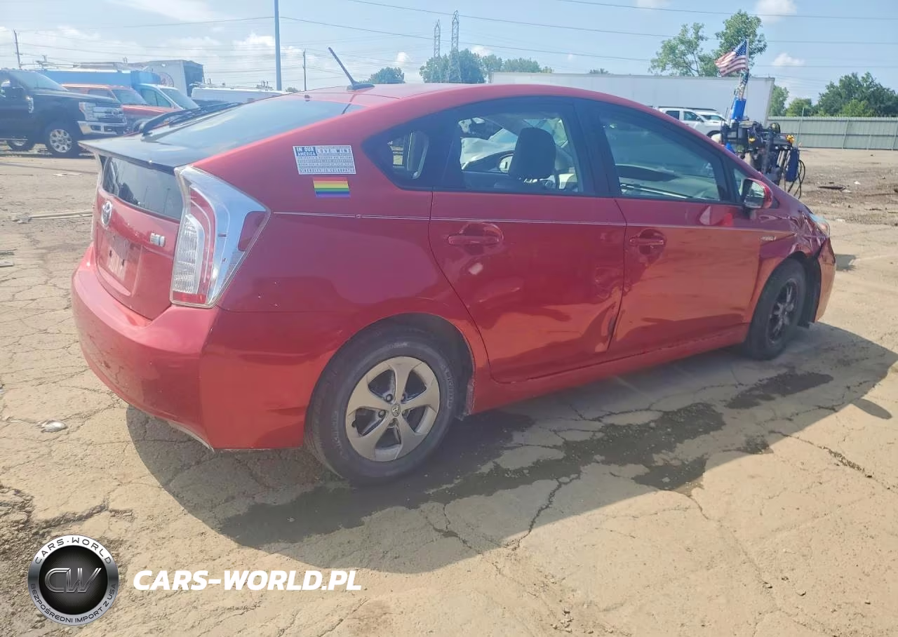 2013 Toyota Prius Four VIN:JTDKN3DU9D0343646 - 3
