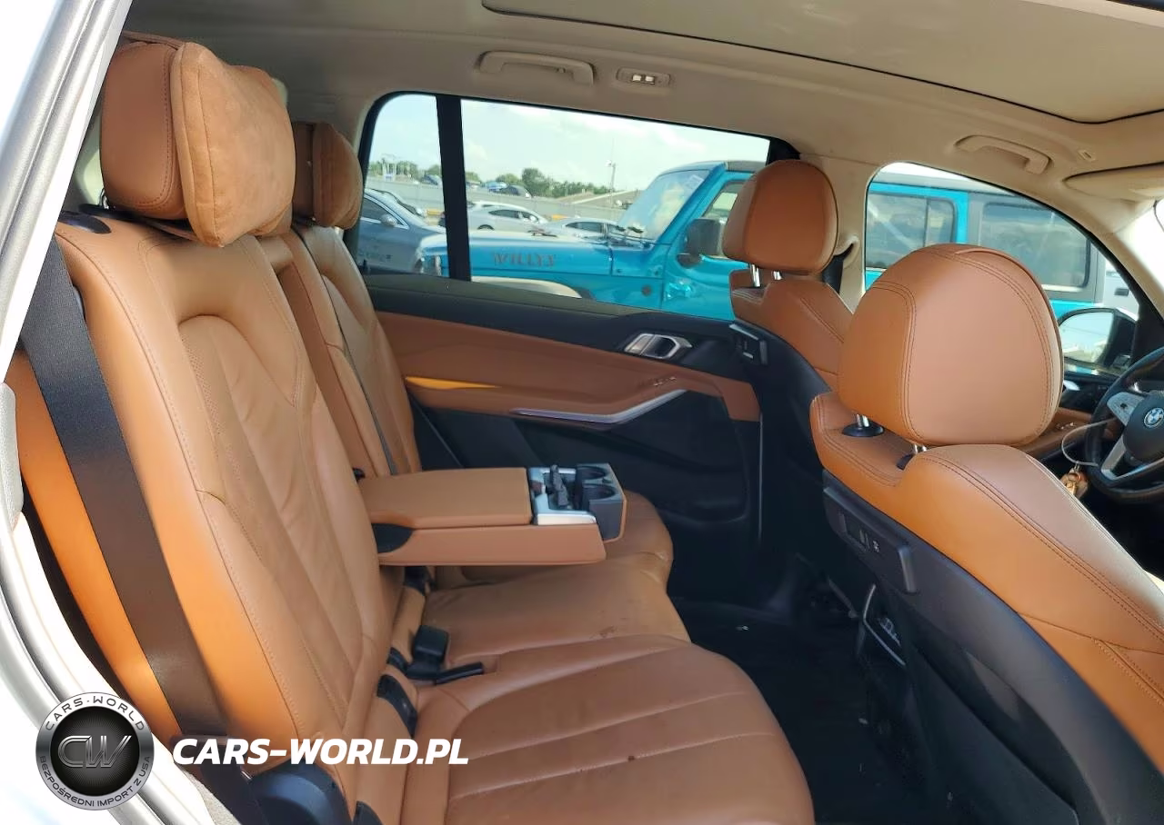 2022 BMW X7 xDrive40I VIN:5UXCW2C01N9L87856 - 11