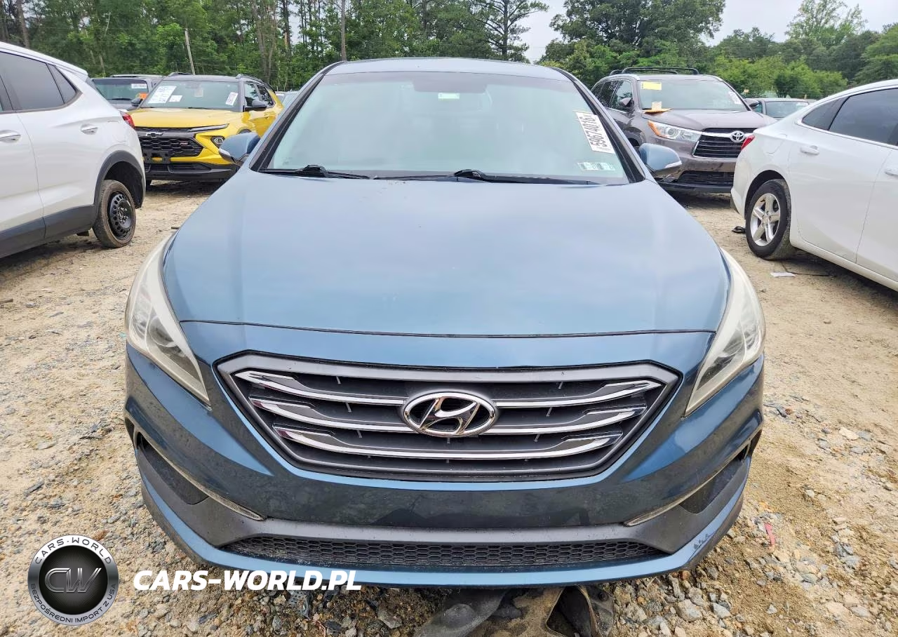 2015 Hyundai Sonata Sport VIN:5NPE34AF8FH081588 - 5